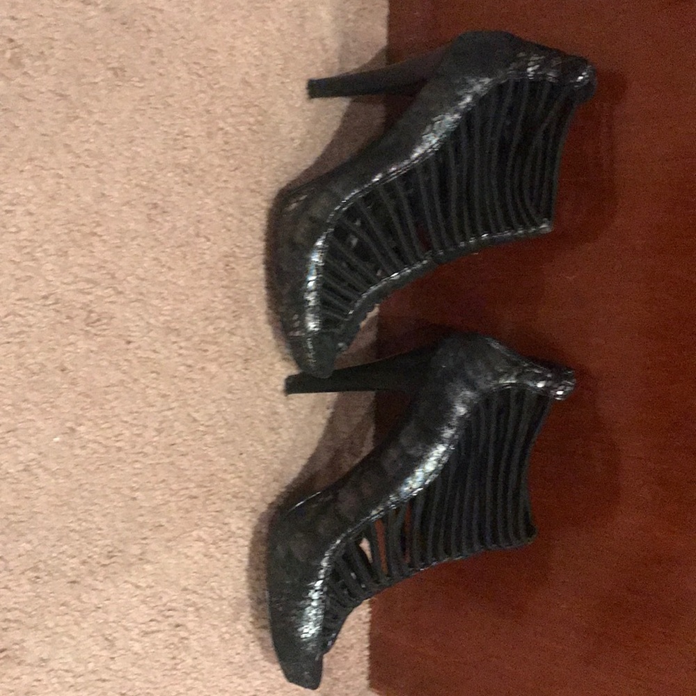 Women shoes